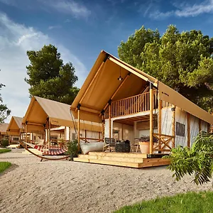 Arena One 99 Glamping Parco vacanze